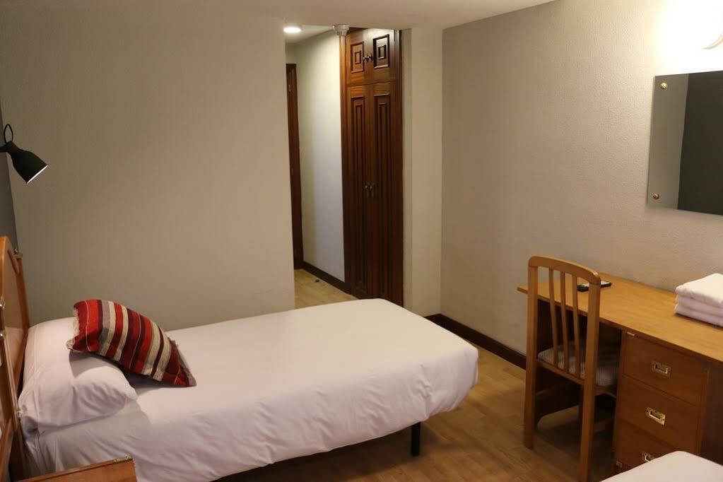 Hostal Alda Palencia Plaza Экстерьер фото
